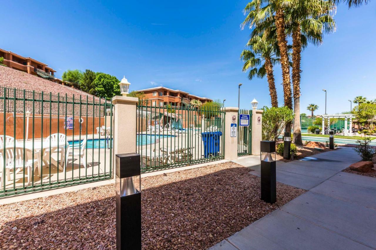 Mojave Edge Hotel Mesquite Exterior photo
